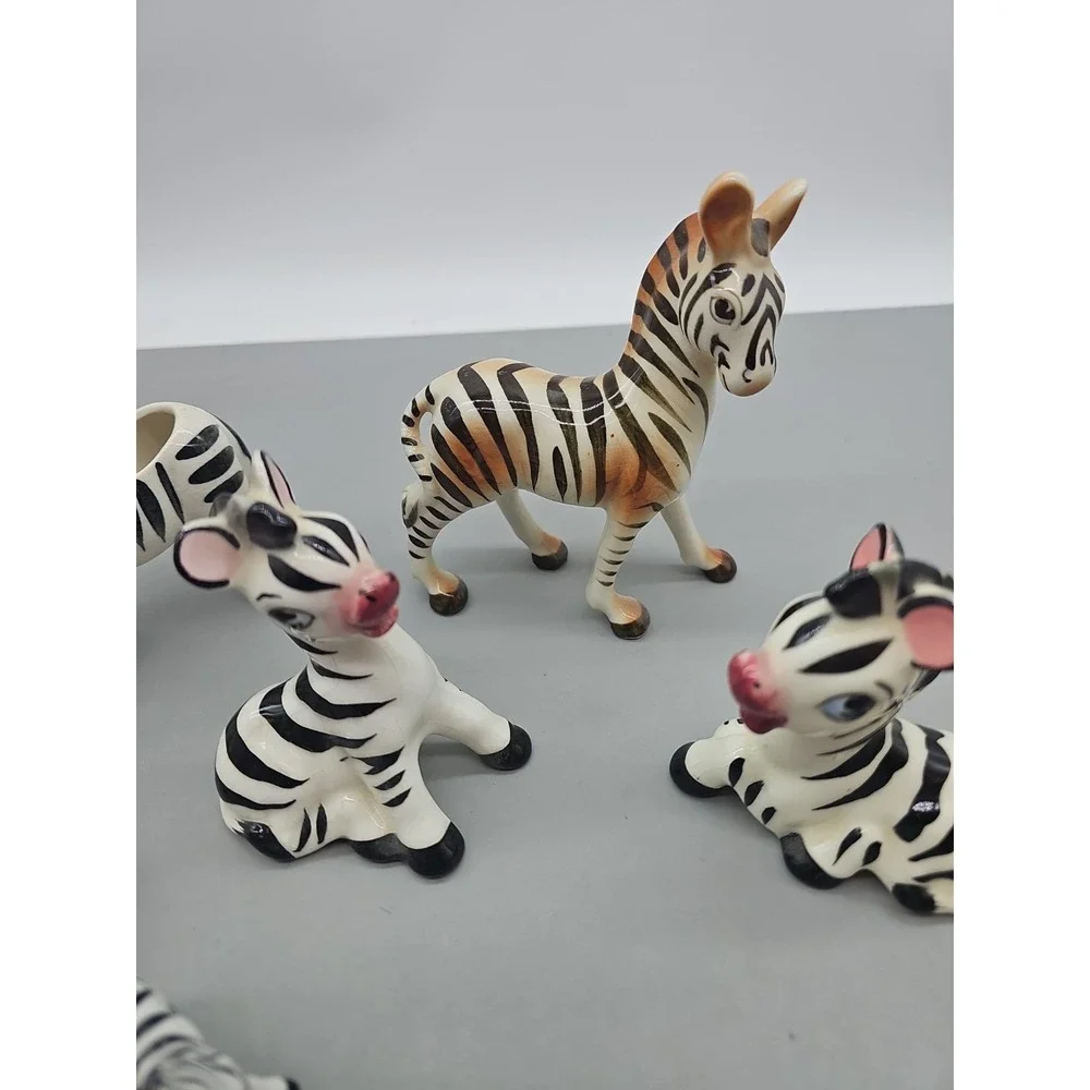 Vintage‎ Collectible 8 Bone China  Zebra Family Wild Animal Figurines Japan
